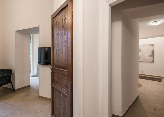 The Rent - In Monti District Roma