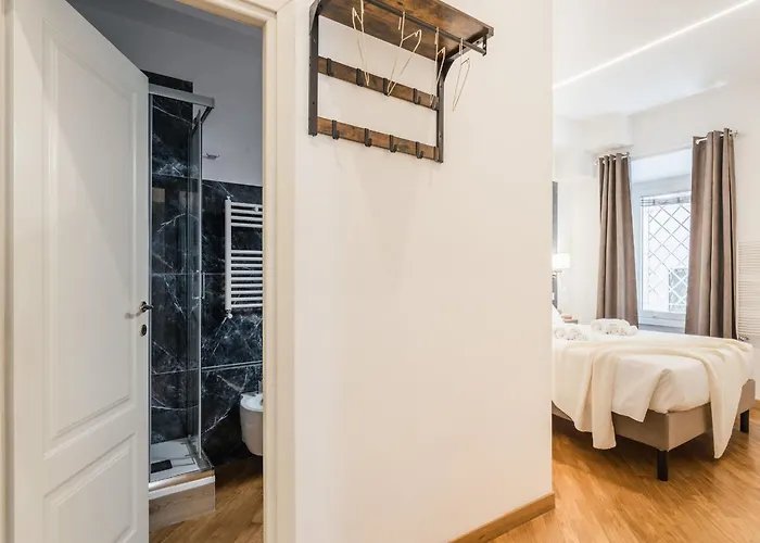 The Rent - In Monti District Roma