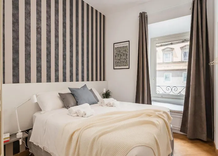 Апартаменты The Rent - In Monti District Рим