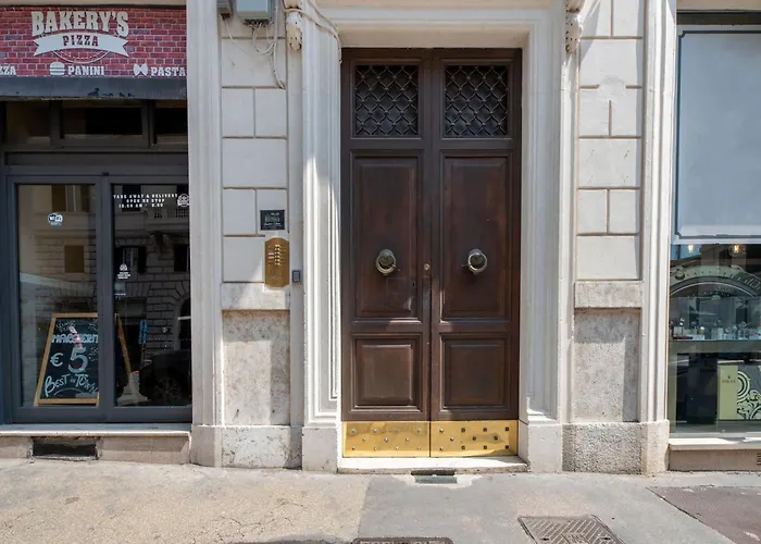 The Rent - In Monti District Appartamento