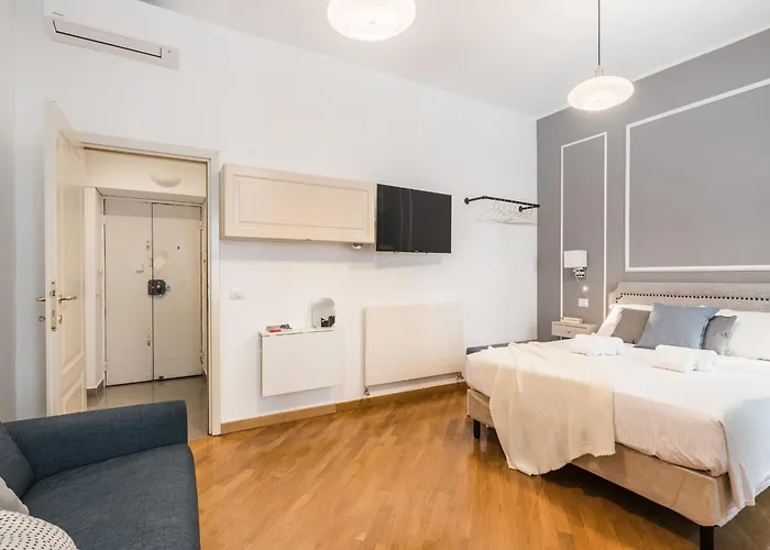The Rent - In Monti District Appartamento *